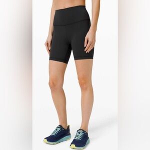 Lululemon Wunder Train High-Rise Short 6"